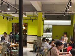 -黄泥岗·地道湖北菜(奥特莱斯店)