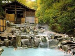 img-0125-天明山温泉大酒店