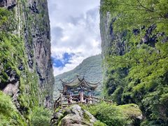 -大理苍山石门关旅游度假区