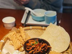 -魏铭鱼头捞饭(晋阳路店)