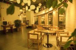 -盘子女人坊古装写真摄影(厦门总店)