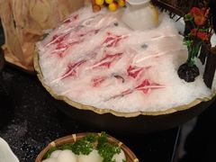 无骨脆肉鲩鱼片-得意咚瓜·顺德鱼生·冬瓜火锅(深圳首店)