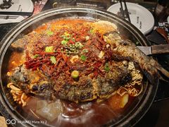 -吞鱼兽麻辣烤鱼(万达店)
