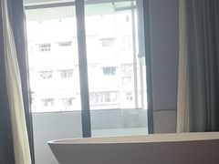 -秋果酒店(深圳福田口岸保税区店)