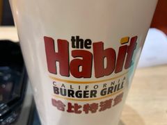-The Habit Burger Grill 哈比特汉堡(爱琴海店)