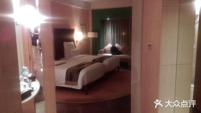 上海佘山世茂艾美酒店android_upload_pic图片