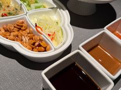 -左庭右院鲜牛肉火锅黑金店(陆家嘴中心店)