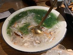 -蜜桃餐厅·伴山(湖滨商业街店)