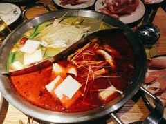 -川渝又一村火锅烤肉自助(步行街店)