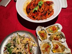 -龙巢盱眙龙虾·牛蛙·烧烤宵夜(八卦岭店)