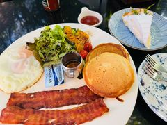 -Fern Forest Cafe