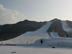 -辽阳弓长岭温泉滑雪场
