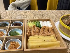 -鹊华居·地道鲁菜·海鲜·融合味(大明湖店)