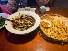 -魏铭鱼头捞饭(晋阳路店)