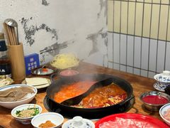 -憨铁匠火锅(红山6979店)