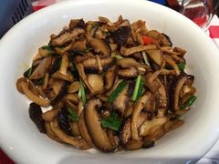 -西贝莜面村(上海百联西郊店)