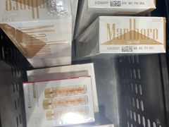 -日上免税行(浦东机场五店)