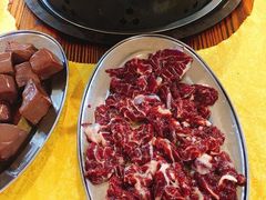 -光头仔烧鸡牛杂店