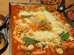 芝士火山炒年糕-包装马车·韩国料理·포장마차