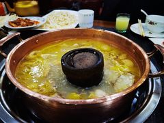 -朴小妹人参鸡汤火锅(长白山万达店)