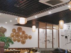 大堂-黄桷树曹家私房菜(江与城店)