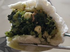 -白玉兰食品(汇联商厦店)
