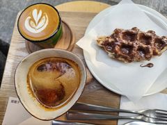 巧克力华夫饼-LilBee Coffee