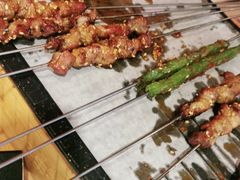 小味羊肉串-喝丢一只鞋海鲜烧烤·海肠捞饭(东关街店)