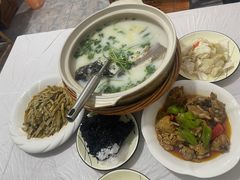 -天乐农家鱼头王(天目湖店)