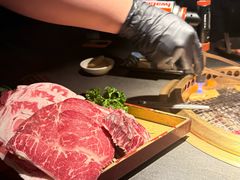 -铭牛烧肉·和牛海鲜自助(高新月牙湖店)