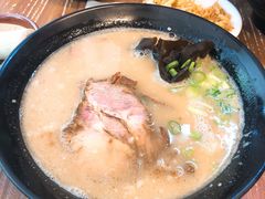 黑蒜拉面-豚骨王拉面(Orchid Hotel)