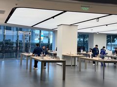 -华为授权体验店(中山公园来福士)