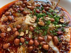 -张大胡子鱼头火锅酒楼(长益路店)