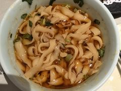 刀削面-静之湖湖畔餐厅