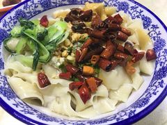 油泼面-正宗兰州王师傅麻辣牛肉面(学院新城店)