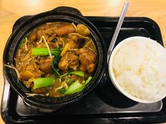 黄焖猪蹄-铁蛋鸡汤刀削面(金水路店)