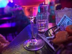 -UP嘻哈酒吧(粉巢店)