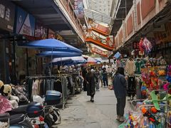 -哈海英麻辣烫(中华西路步行街店)