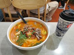 酸汤肥牛米线-缘久缘米粉(新街口店)