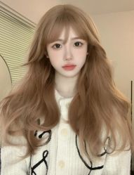 -丝语萱形象