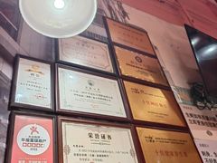 -蚝堡海鲜·威海菜·海肠捞饭·烧烤·亚洲吃蚝公司(幸福门店)
