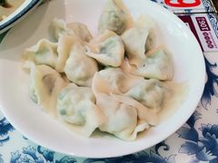 韭菜鸡蛋水饺-东方饺子王(大屯路店)