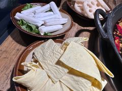 -王婆乔鲜鱼自助火锅(蜀汉路店)