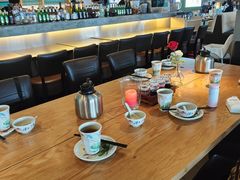 -大头虾越式风味餐厅(光明广场店)