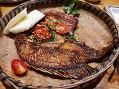 香茅草烤鱼-老滇山寨•云南特色菜•地方菜•民族风情歌舞表演(金碧店)