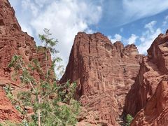 -天山神秘大峡谷