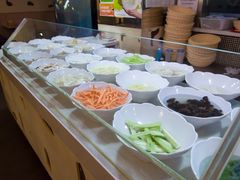 自助取餐区-拿渡麻辣香锅(世茂广场·工三店)