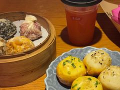 -鑫震源·苏式大虾生煎(山塘街店)