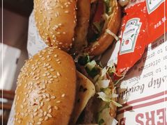 -The Habit Burger Grill 哈比特汉堡(复兴soho店)
