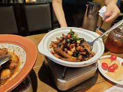 -黄泥岗·地道湖北菜(奥特莱斯店)